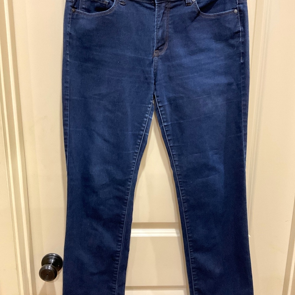 Calvin Klein ladies stretch denim jeans - sz 12